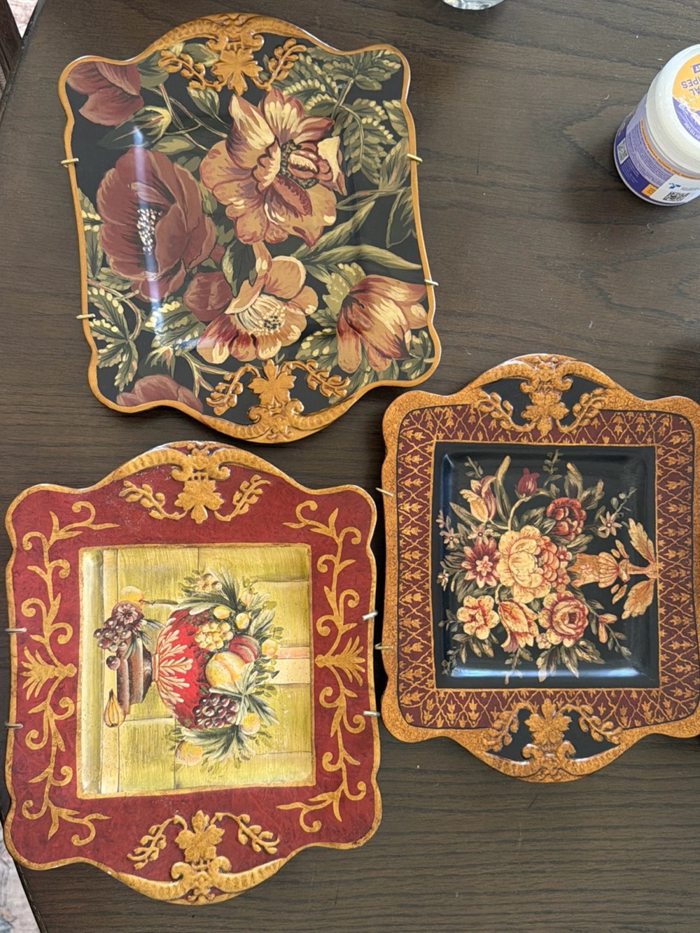 Raymond Waites for Toyo Trading Co.  Set of 3 Decorative Plates w/hangers